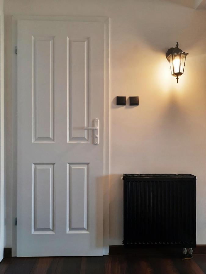 Apartament Ceglana I Witrazowa Komnata