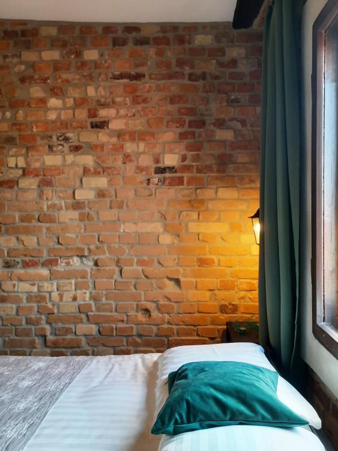 Apartament Ceglana I Witrazowa Komnata